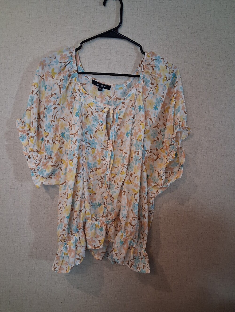 New Look Floral Tie-Front Blouse in Cream, Blue and Yellow